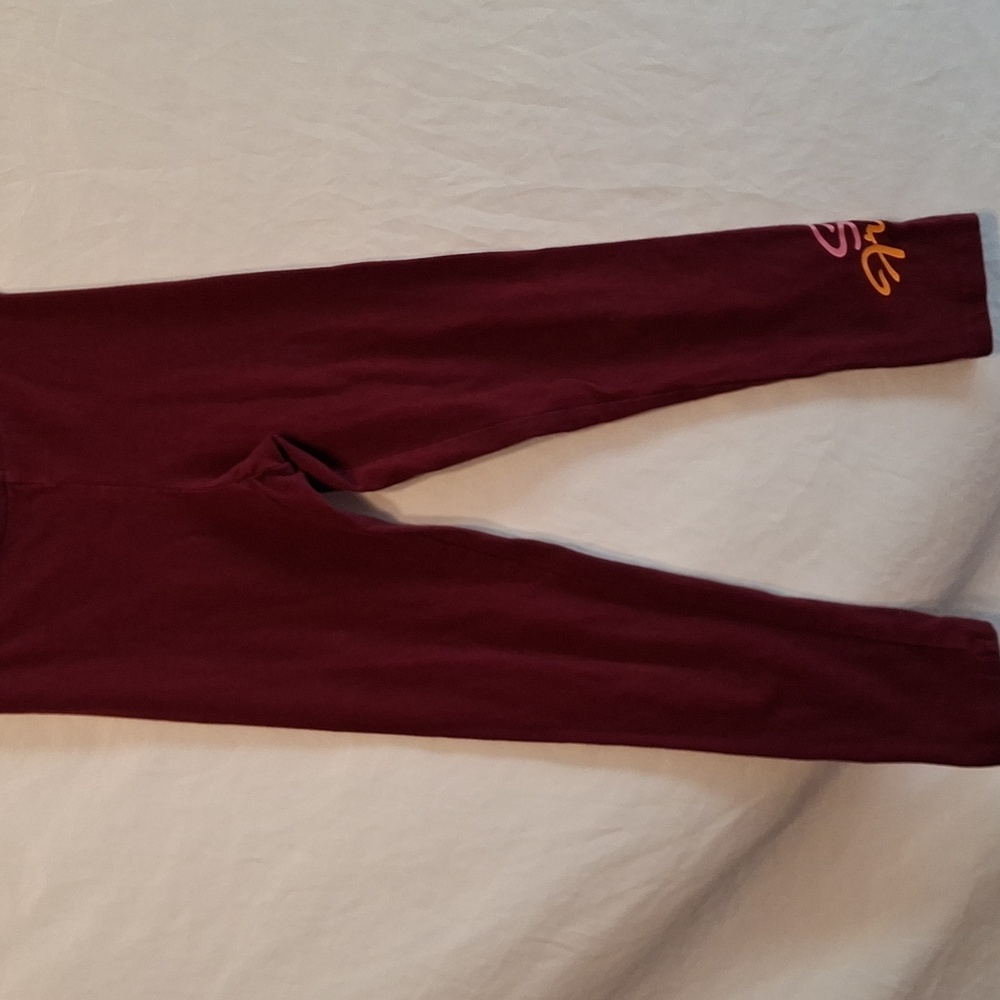 Old Navy Girls Maroon Ankle Graphic Leggings Size S 6-7